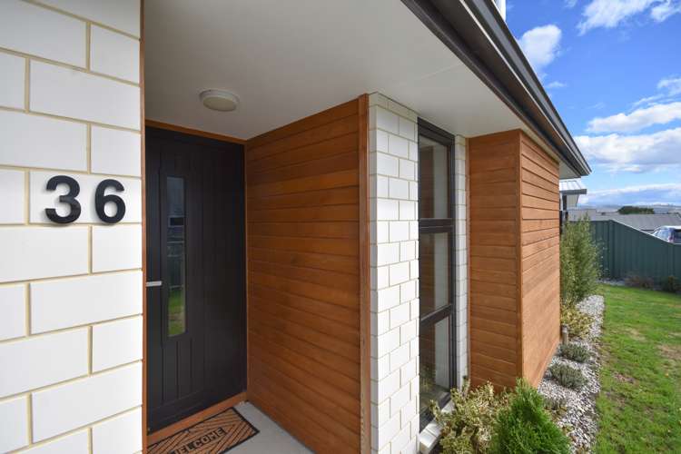 36 Elizabeth Avenue East Taieri_2