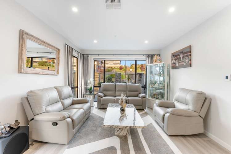 13 Michael Richard Place East Tamaki Heights_13