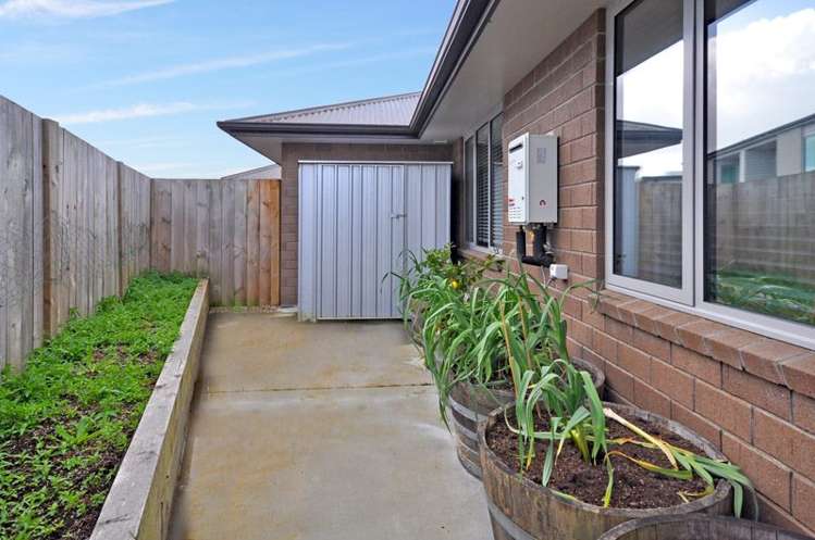 1/27 Jones Crescent Melville_12
