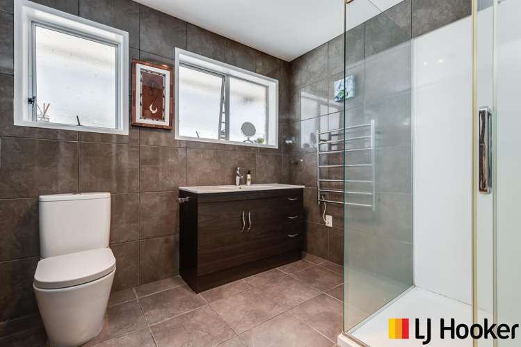 8 Leaver Place Manurewa_6