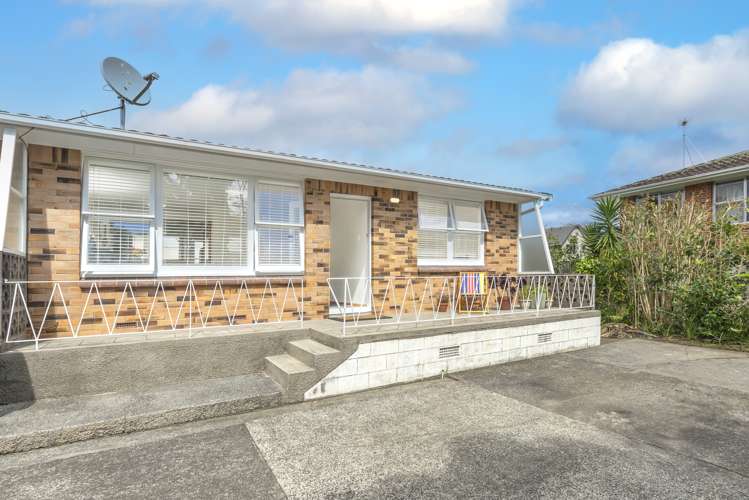 4/2a Peary Road Mount Eden_16