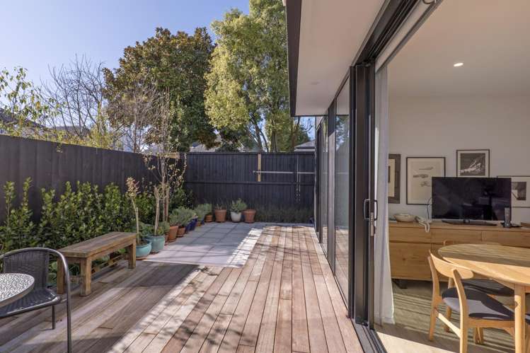 4/18 Cornwall Street Saint Albans_19