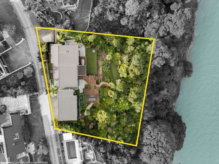 8 Saran Place Hillsborough_25