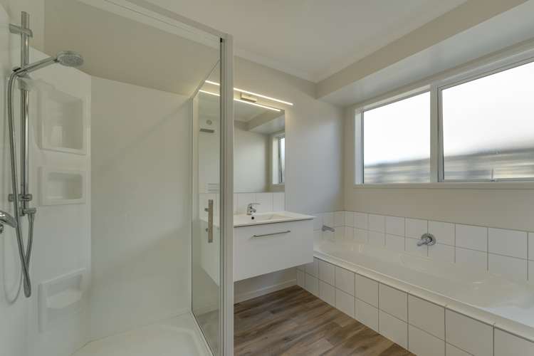 8 Coventry Crescent Lower Shotover_12