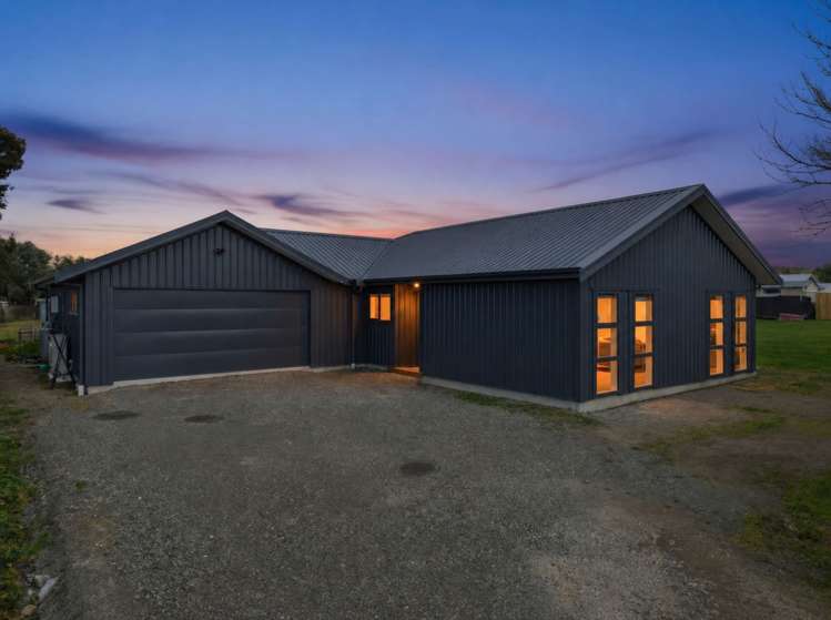 52A Higginson Street_0