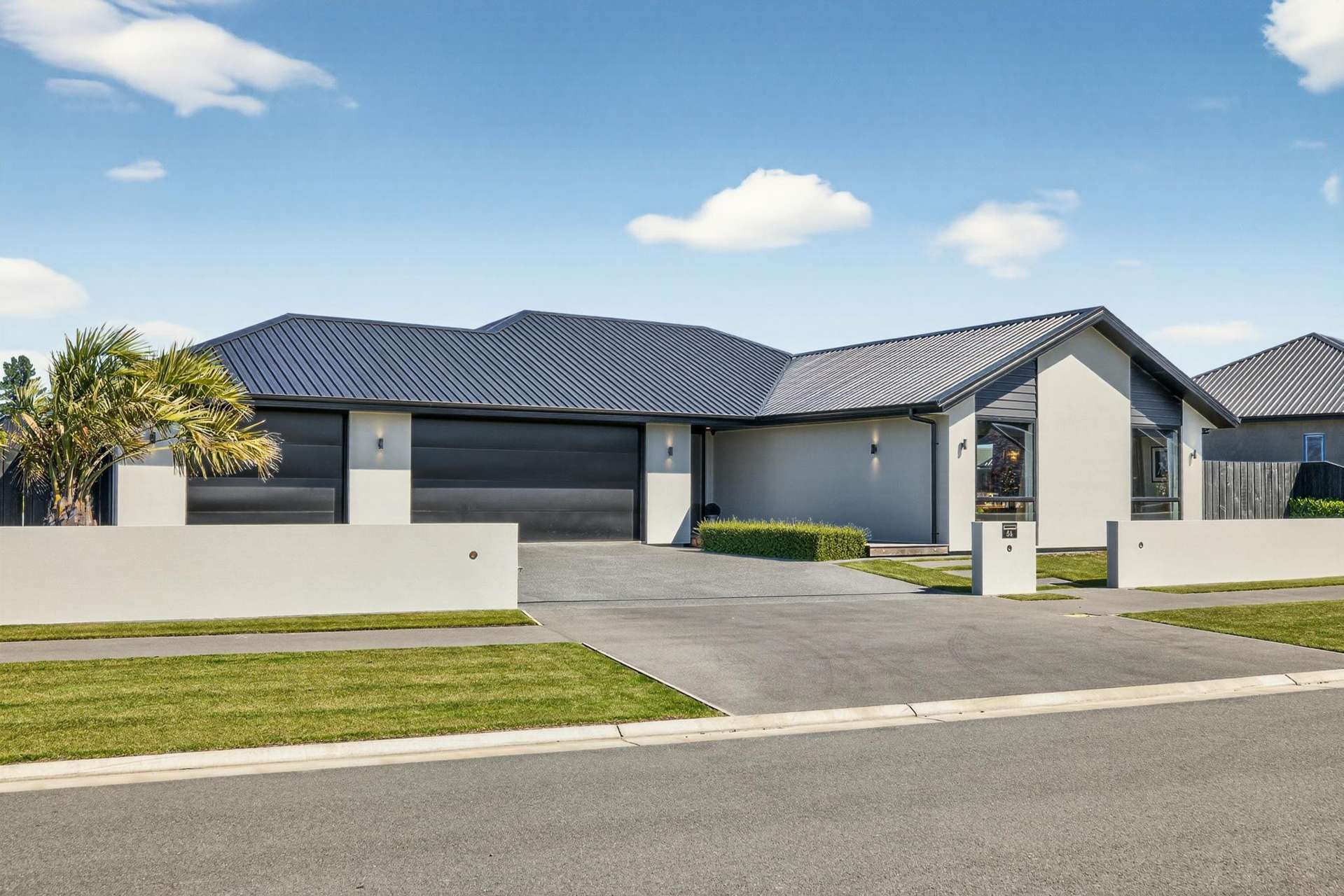 56 Carnaveron Drive Lincoln_0