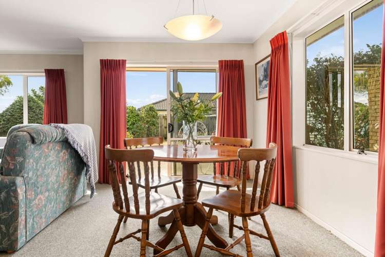 16 McLeod Place Papamoa_11