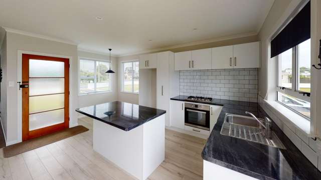 30 Hadfield Crescent 1201_4