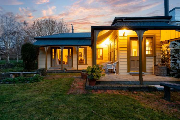 2111 Kahutara Road Kahutara_27