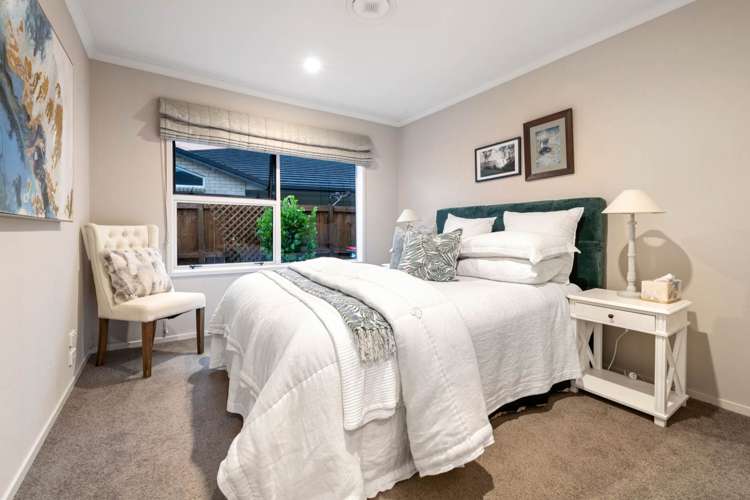 9 Kenley Heights Flat Bush_17