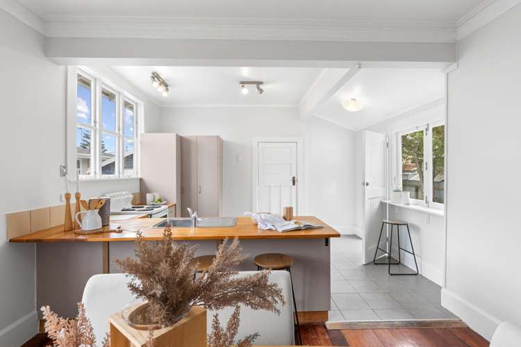 36 Kingswood Street Takaro_14