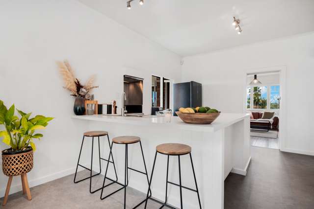 94 Fourth Avenue Woodhill_2