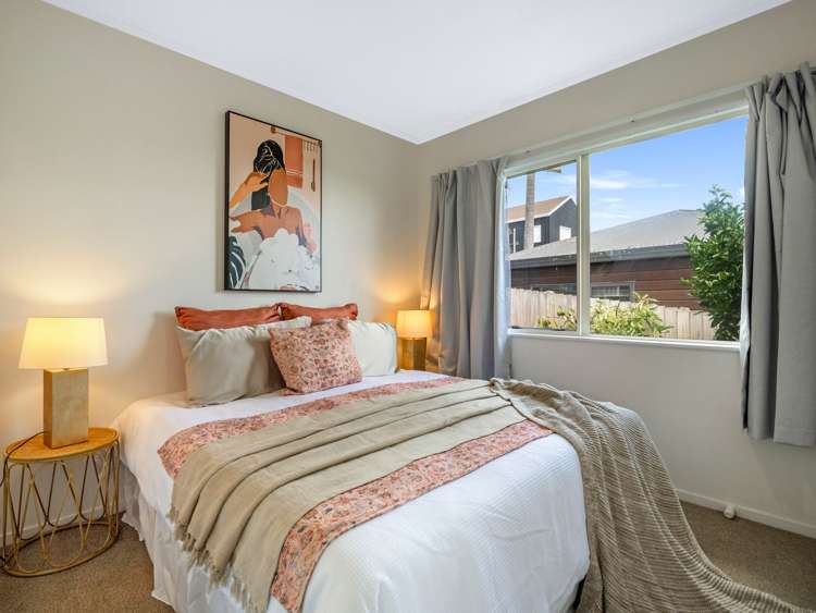 2/390 Richardson Road Mount Roskill_17