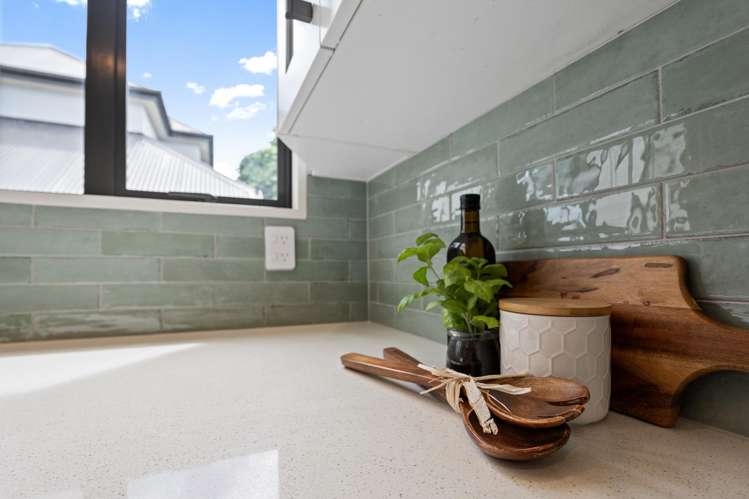 1A Trist Place Edgeware_7