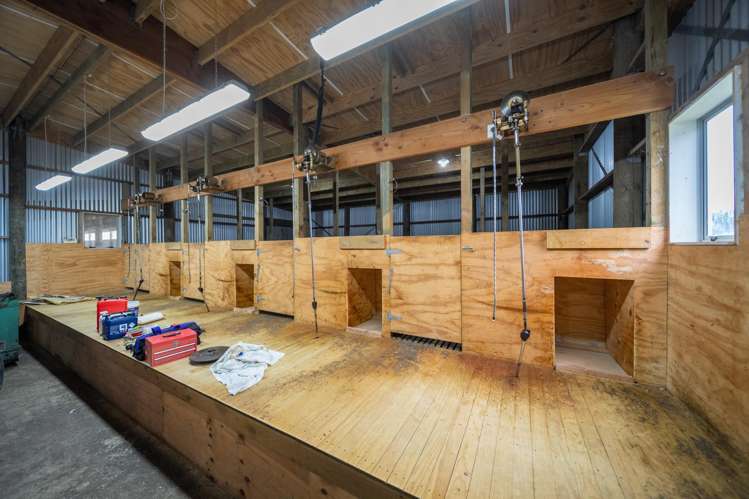 199 Mossburn Five Rivers Road Te Anau Surrounds_24