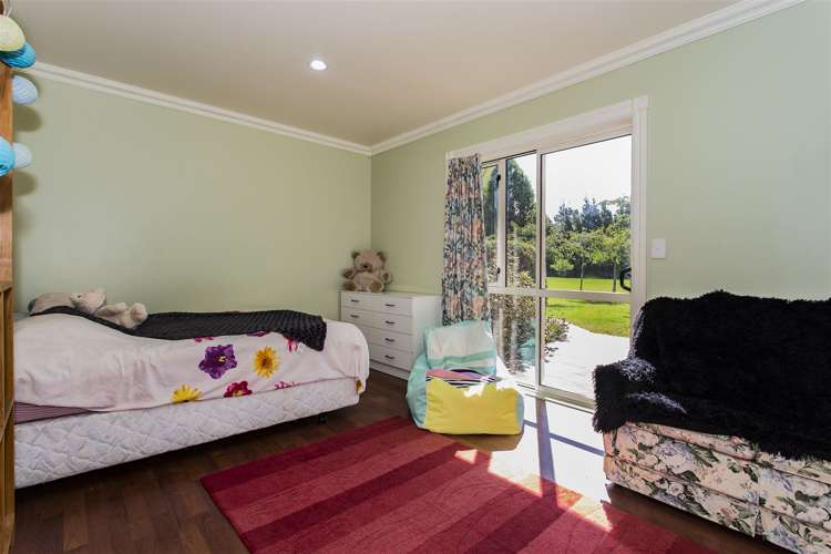 19 Hilton Drive Amberley_11