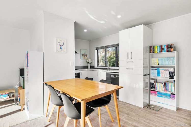 1/7 Andersons Road Oteha_5