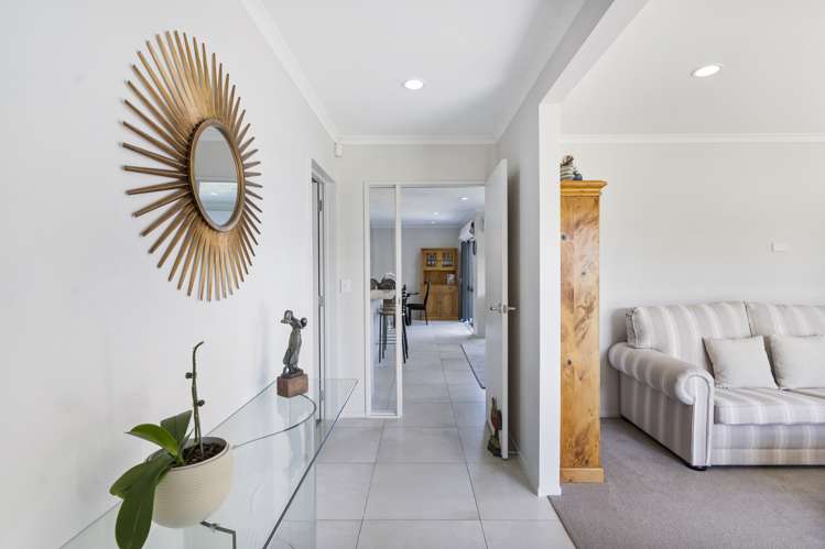 24 Scotsmoor Drive Wattle Downs_6