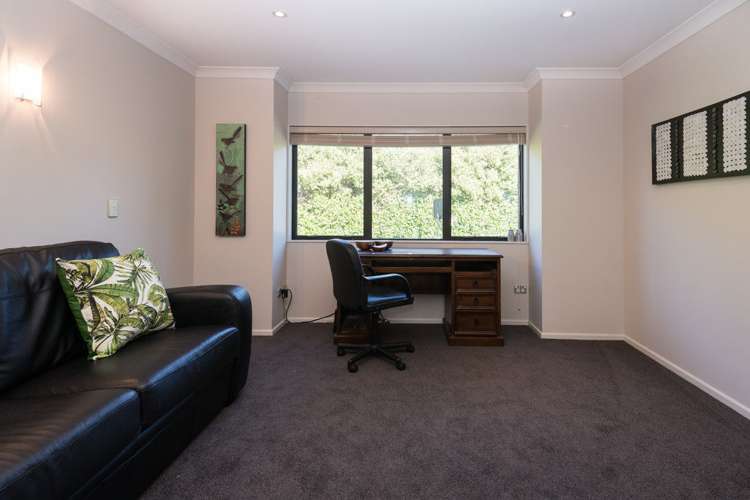 8 Rae Lane Paraparaumu Beach_16