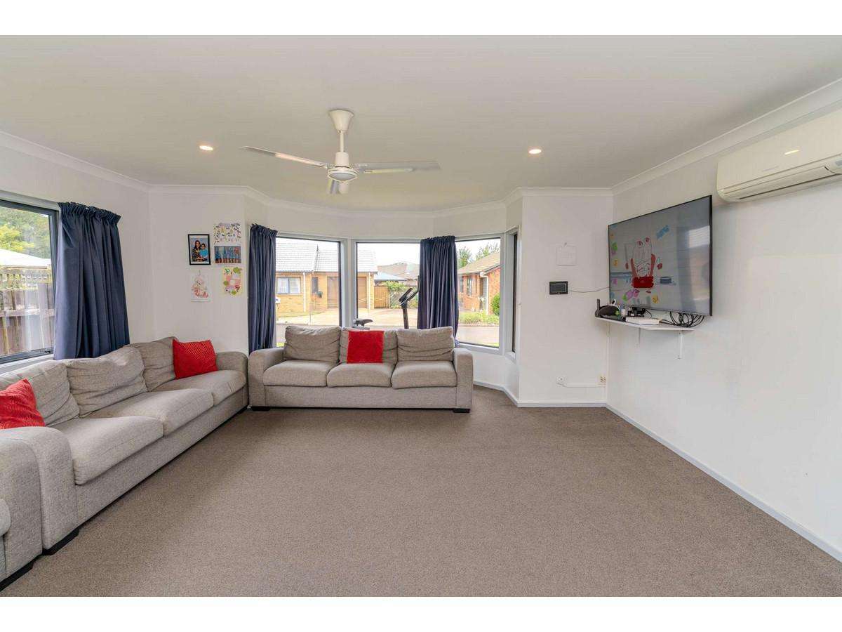 21 Oakridge Drive_3