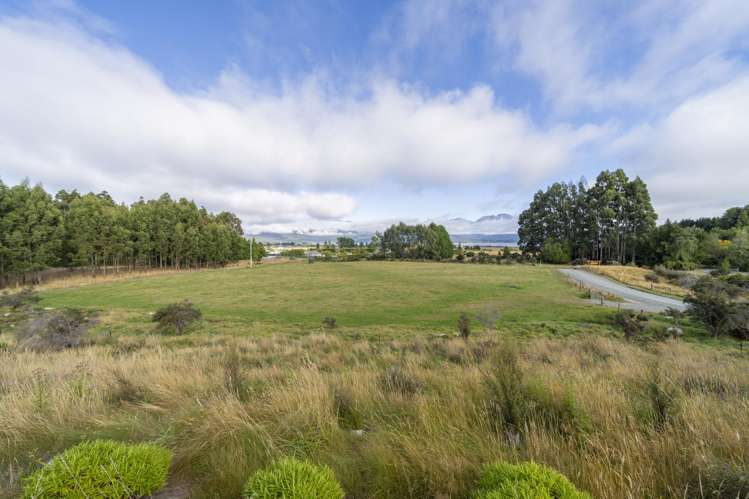 16 Point Burn Lane Te Anau_5