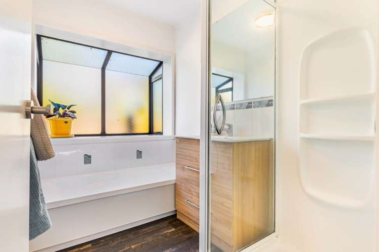 14 Maygrove Drive Orewa_17