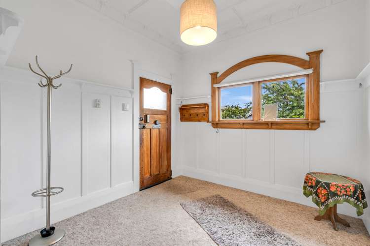 54 Earnslaw Street Avenal_27