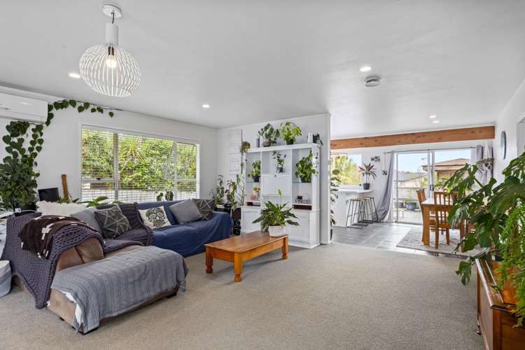 29 Amorino Drive Red Beach_6