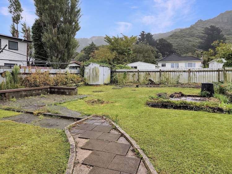 185 Wainuiomata Road 10629_12