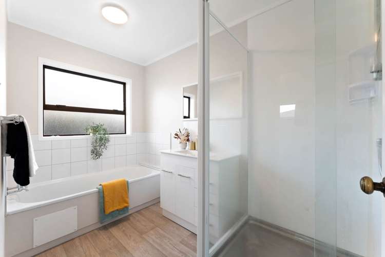 4/11 Koromiko Street New Lynn_14