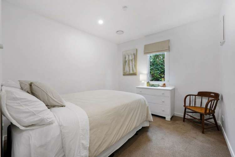 19 Stirling Street Remuera_15