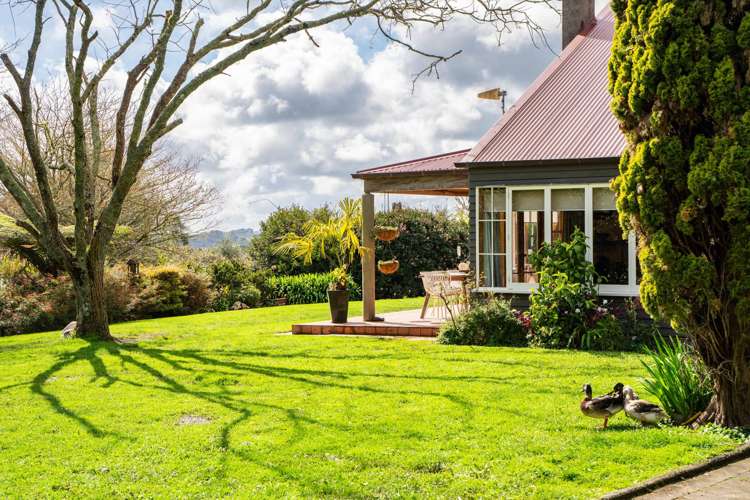 229 Bald Hill Road Waitoki_2