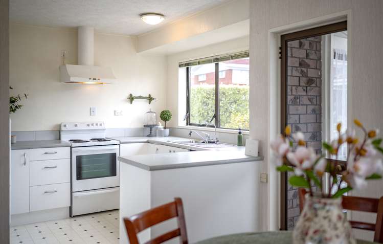 1/50 Moore Street Howick_8