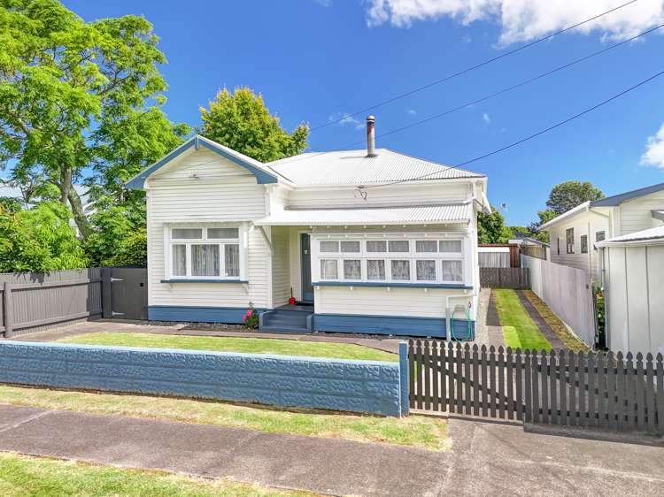 10 Kawakawa Street Whanganui East_17