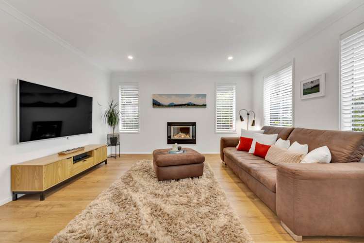 7 Artists Avenue Beachlands_11