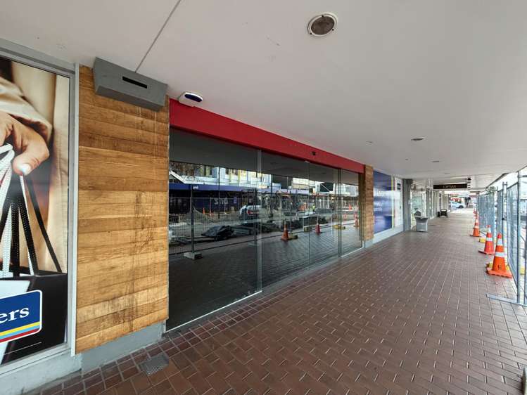 1/100 Heretaunga street west Hastings Central_1