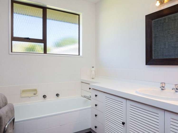 15 Fyffe Street Witherlea_15