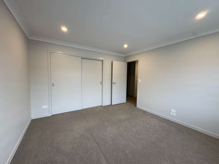 44 Paretaiuru Crescent Papakura_5