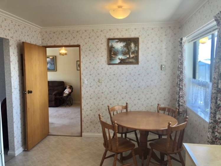 16a Hornsby Street Carterton_8