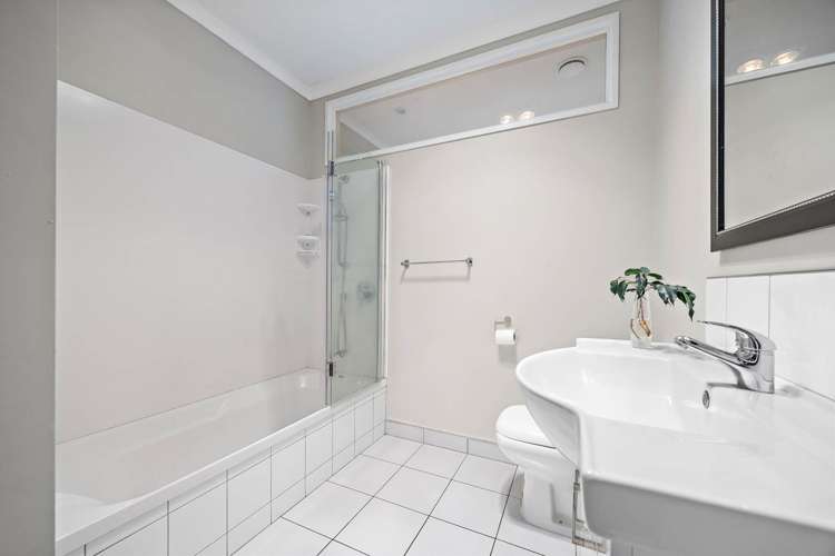 22 Carbine Road Mount Wellington_18