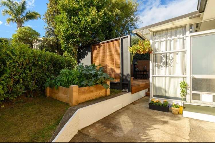 24 Warwick Place Brookfield_17