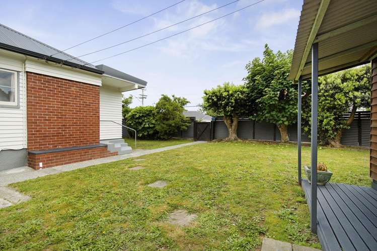 256 Waiwhetu Road Waterloo_15