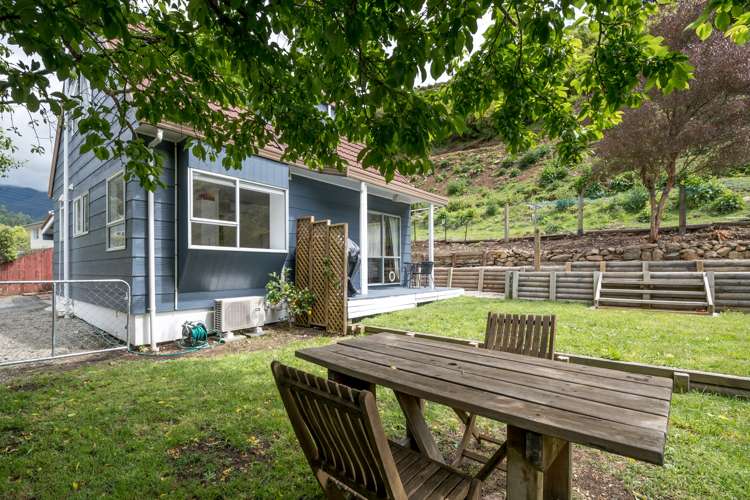 8 Roseberry Way The Brook_10