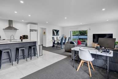 27E Achilles Street_1