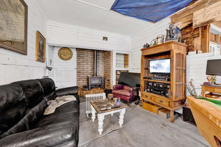 2124 Eltham Road Awatuna_4