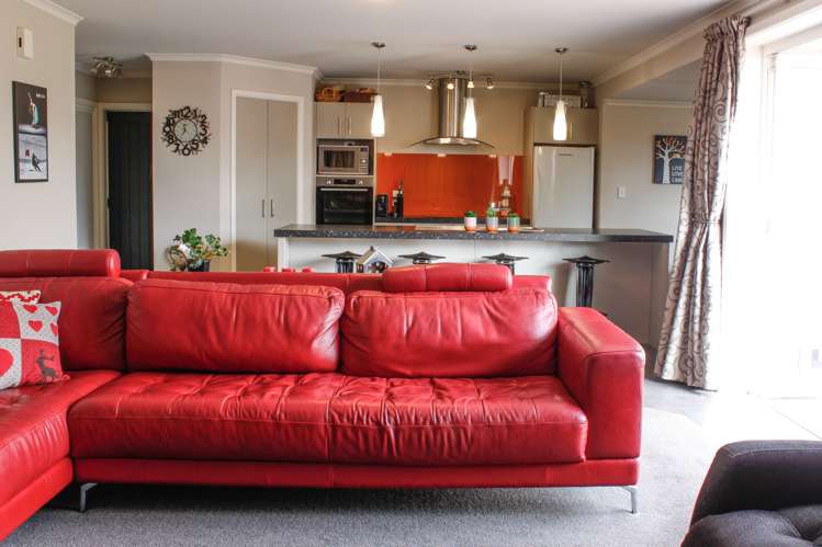 9 Creek Road Allenton_5