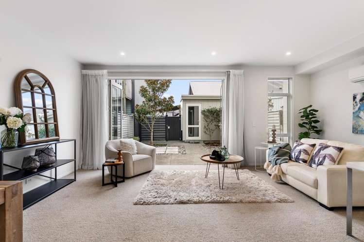 140 Seventh View Avenue Beachlands_2