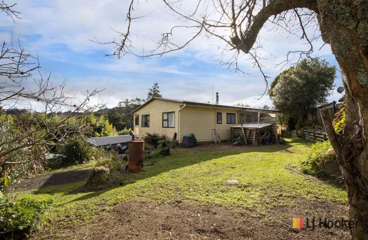 12 Seddon Street Waikino_12