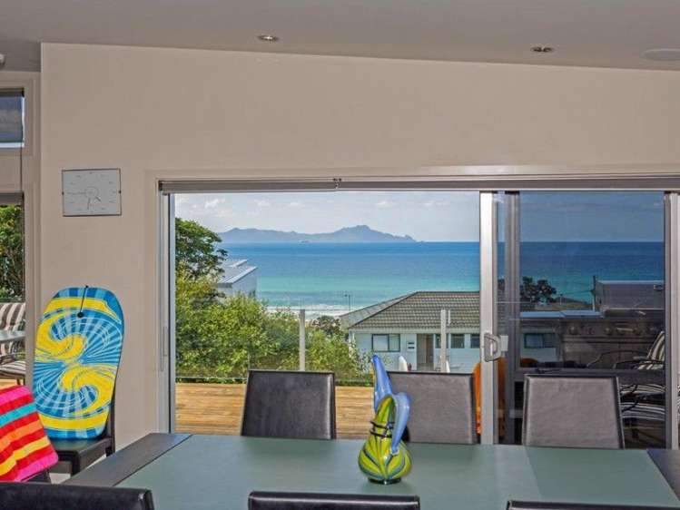 37 Taranga Road Langs Beach_10