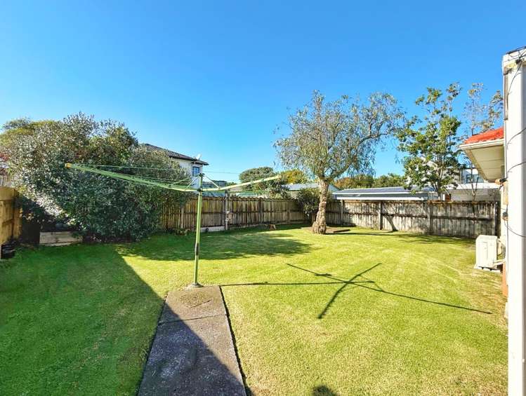 15 Karamu Street 1801_3